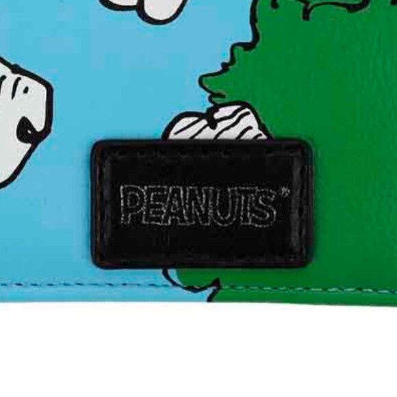 Peanuts 3D Snoopy and Woodstock Card Wallet - Picture 6 of 7